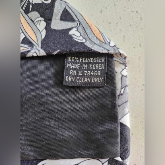 Vintage Looney Tunes Mania Mens Tie Necktie Bugs Bunny - Picture 6 of 8